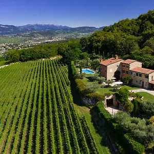  Lodge Vitis Italia